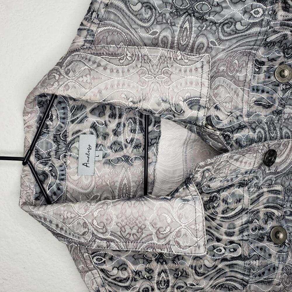 Analogy Women's Sz L Patterned Embroidered Statement Denim Jacket(1704) - Picture 4 of 8